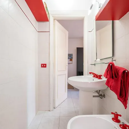 Casa Livia In Centro A דירה *
